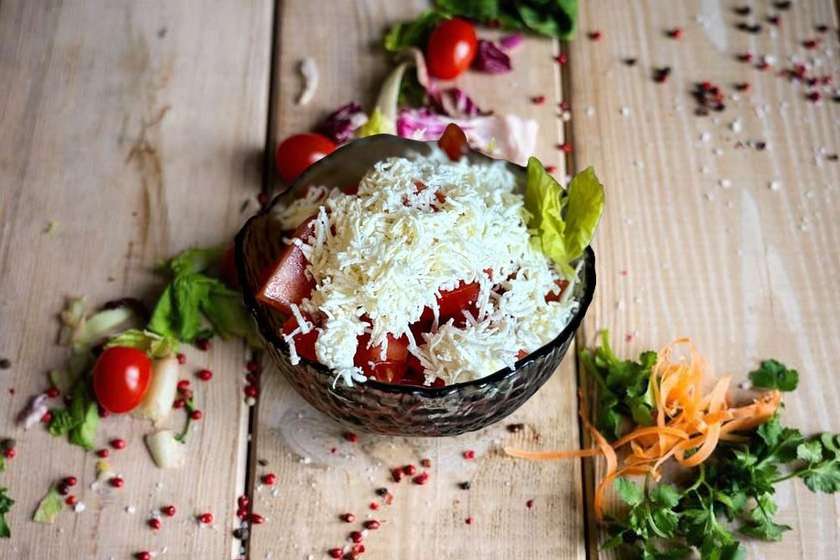 Tomato Salad with Telemea Cheese
