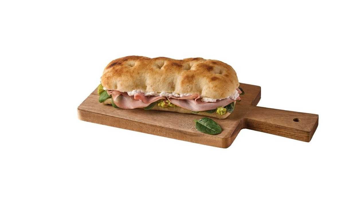 Schiacciata z mortadelą i ricottą