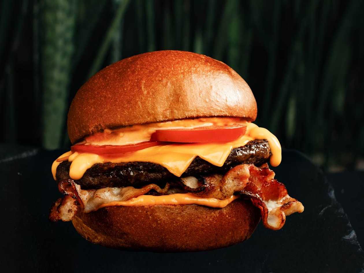 Livonia Cheeseburger, NEW!