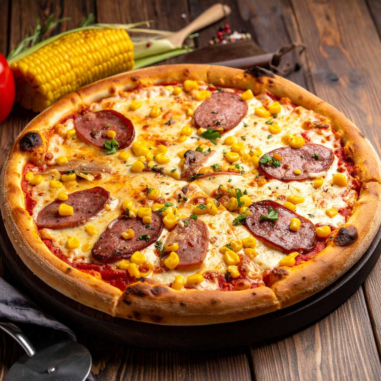 Pizza Klobásová s Kukuřicí