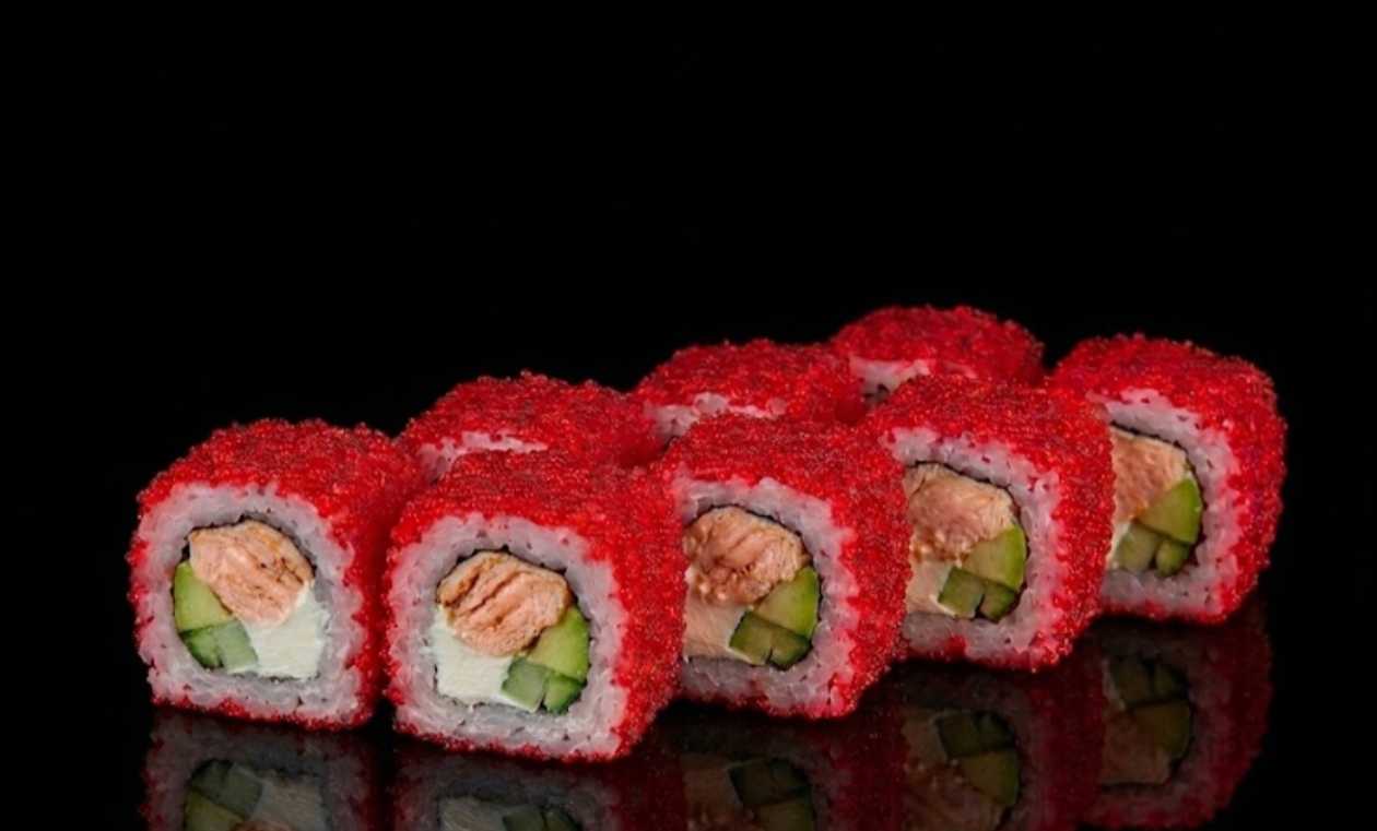 California Roll with Grilled Salmon