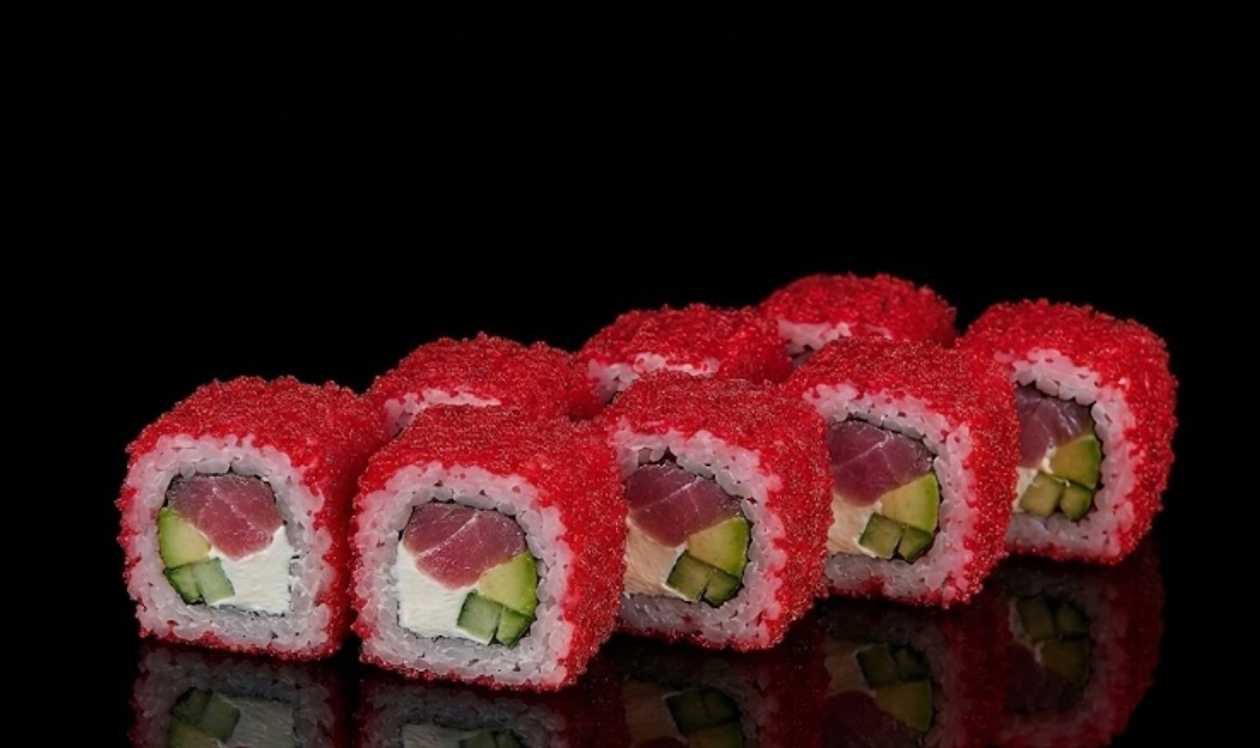 California Roll with Tuna