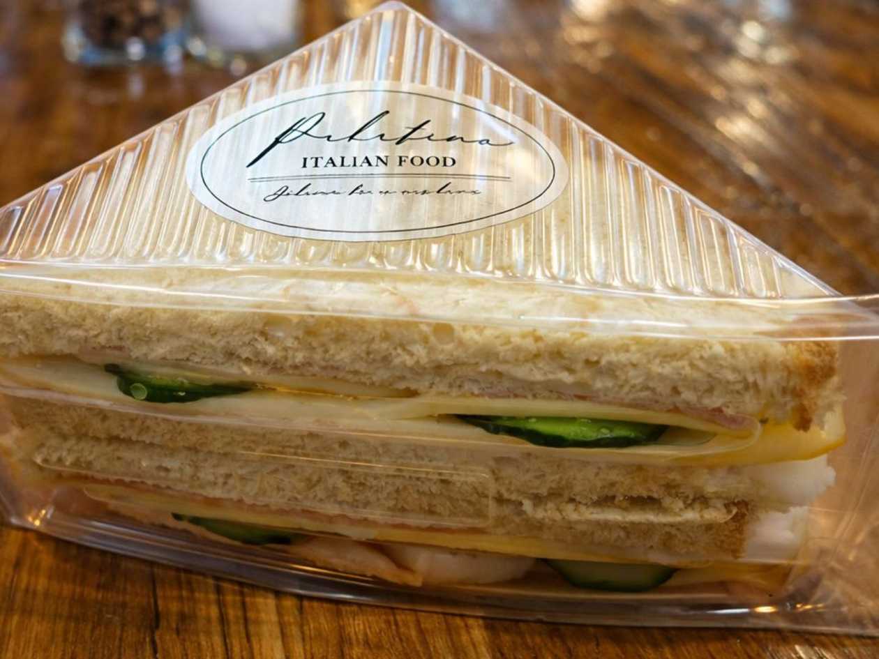 Fresh sendvič (šunka, sýr)