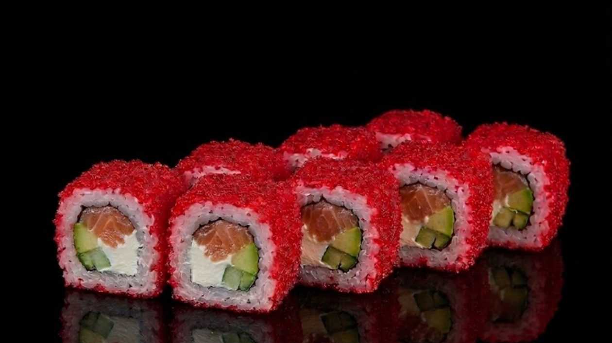 CALIFORNIA ROLL WITH SMOKED SALMON