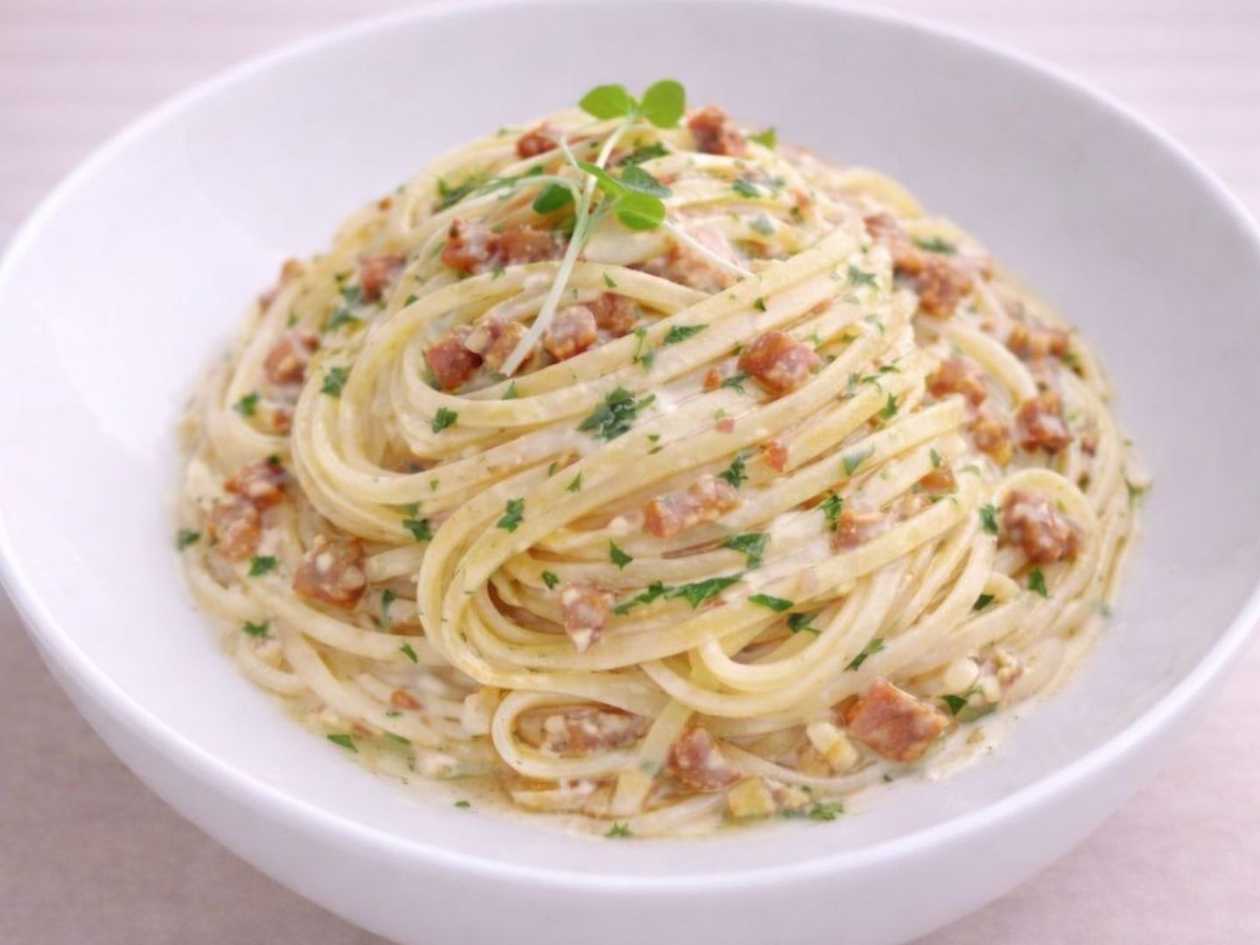 LINGUINE ALLA CARBONARA