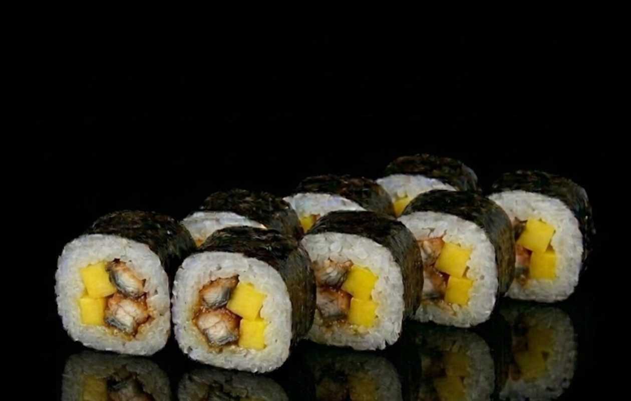 Eel and Mango Maki