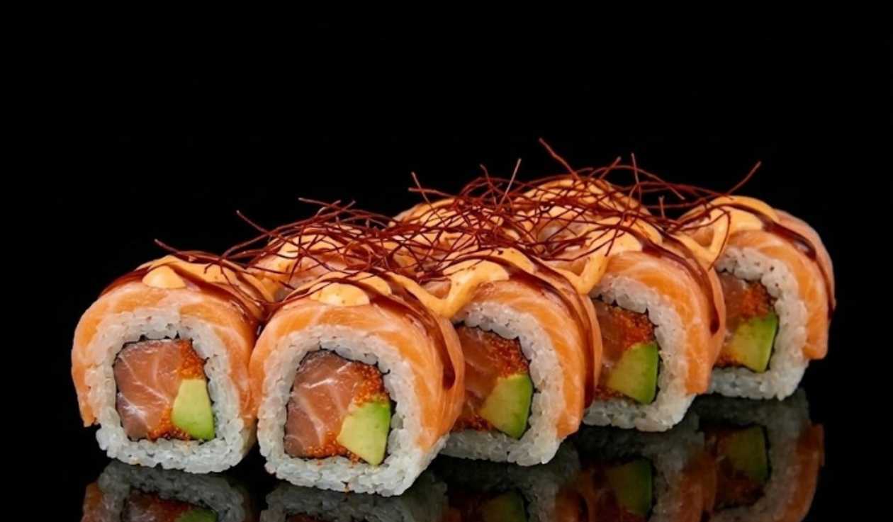 Mega Salmon Roll