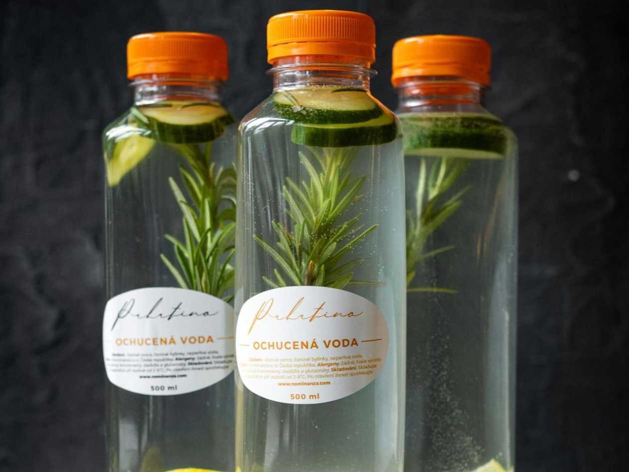 Pramenitá voda ochucená čerstvými bylinkami 500ml