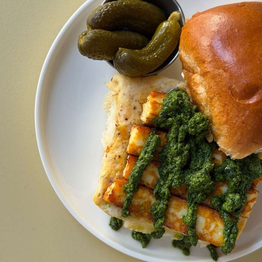 Burger Halloumi & Vajíčko