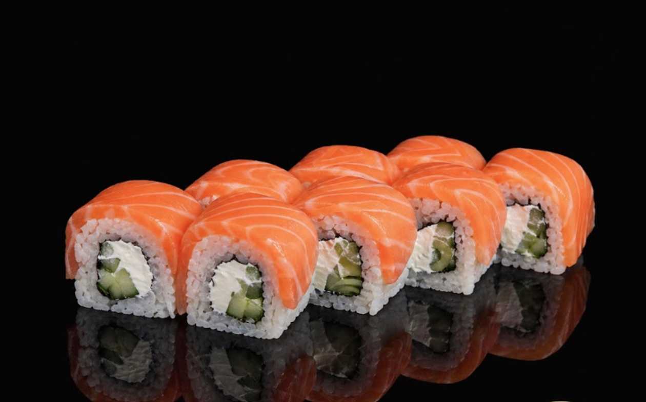 Philadelphia Roll with Salmon