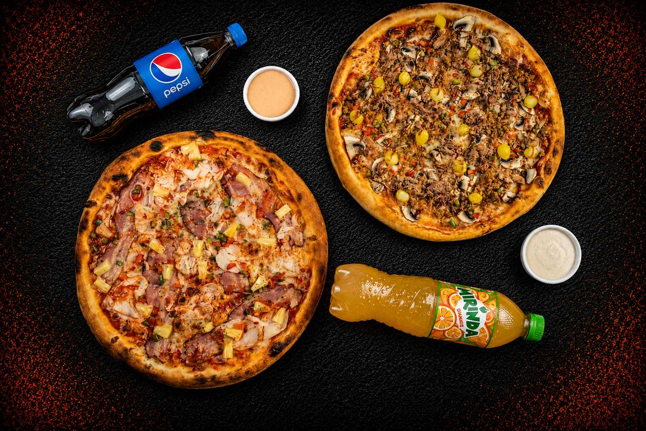 TwoTwoTwo pizzas, two sauces, two drinks