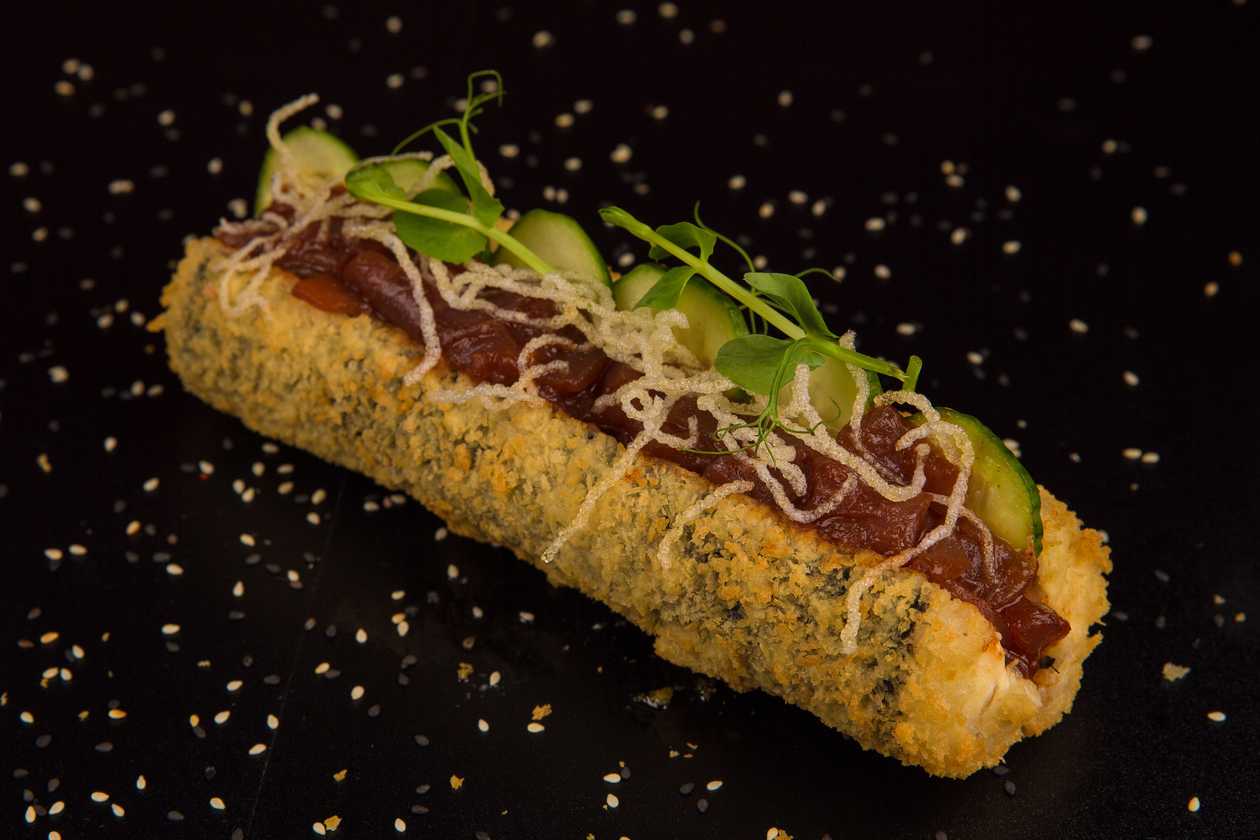 113. Sushi Hot-Dog with Tuna