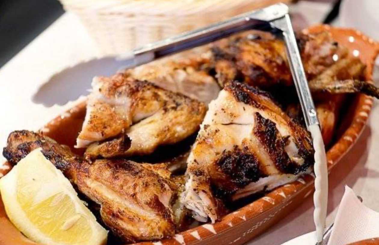 Half Roast Chicken with Sauce