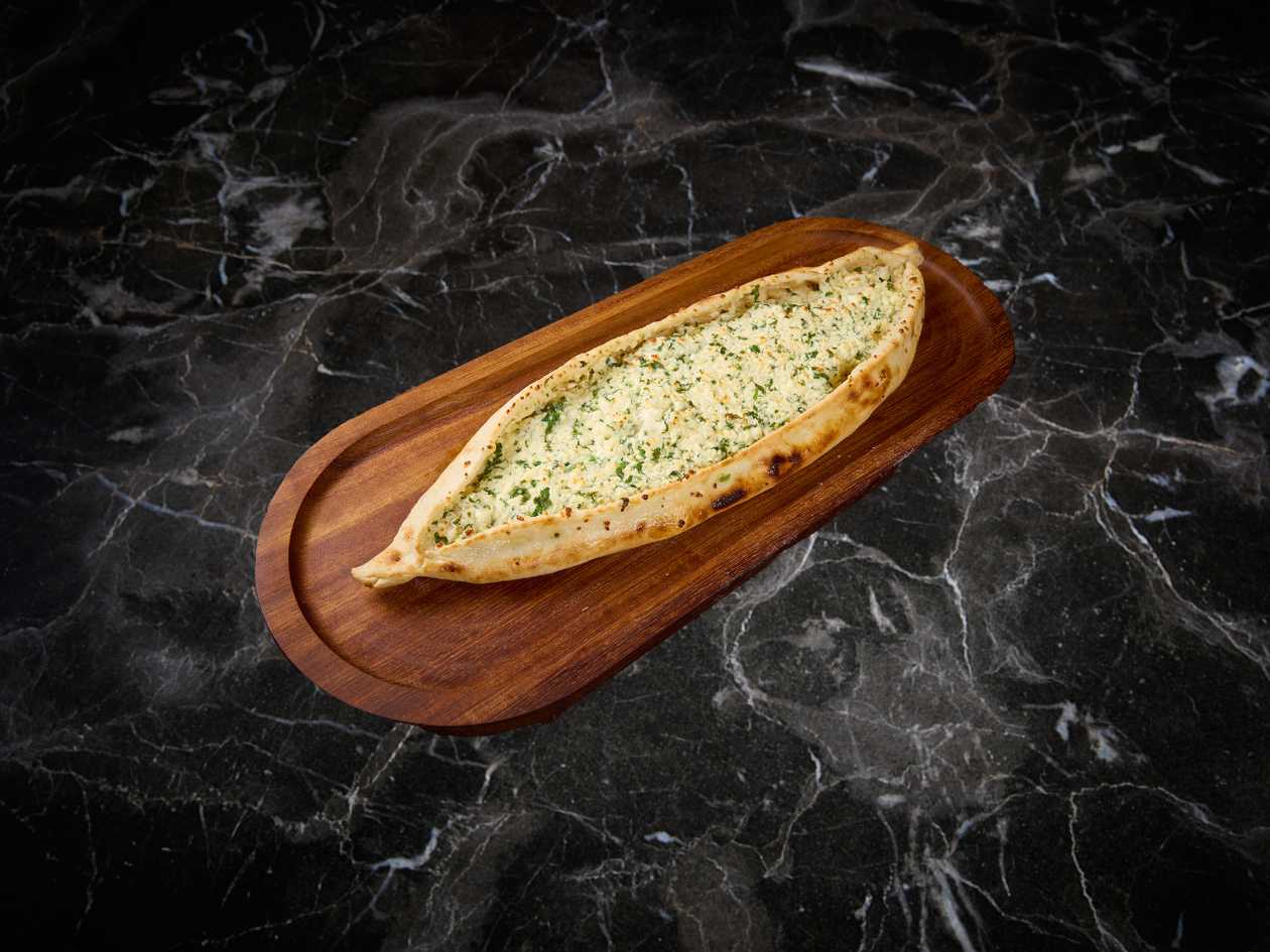 Peynirli Pide