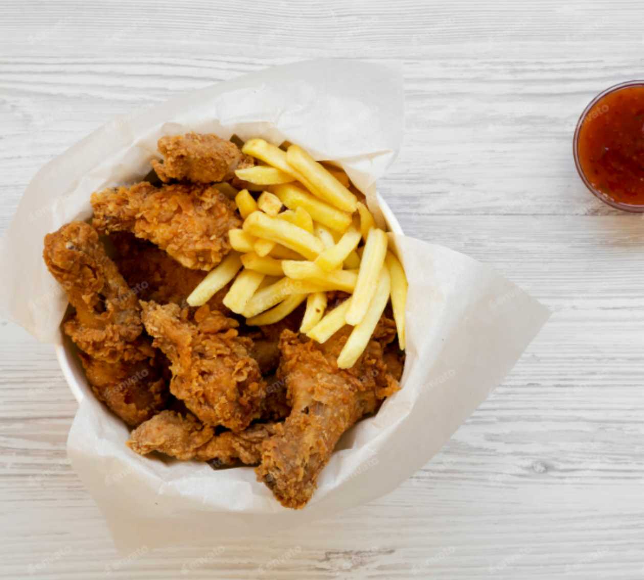 6pcs Chicken Regular Chips 500ml Drink & Dip