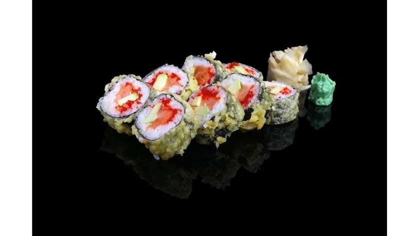 Harumaki Salmon 8 pcs