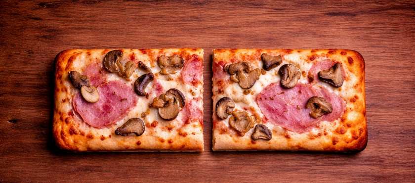 Pizza prosciutto funghi  (2 felii)