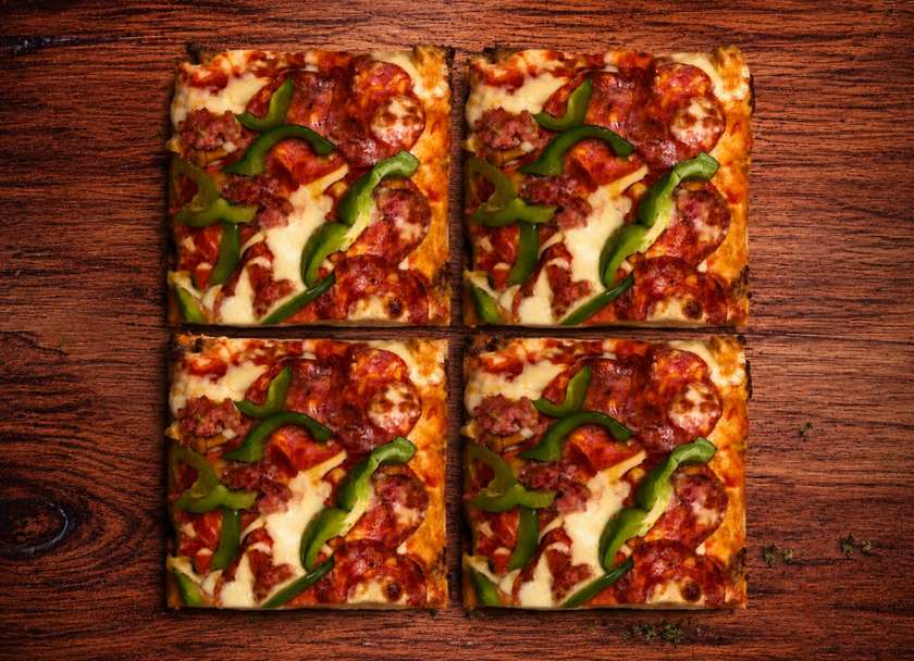 Pizza crocante (4 felii)