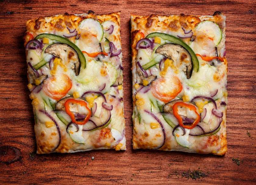 Pizza Vegetariana (2 felii)
