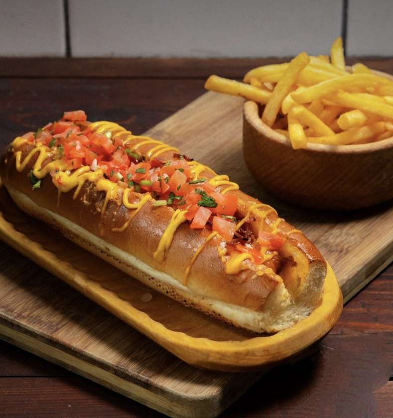 Cheese-salsa hot dog
