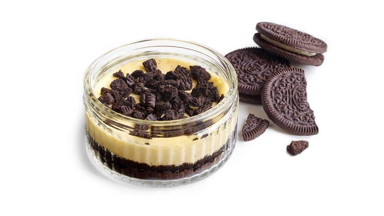 Oreo Kiss Cheesecake