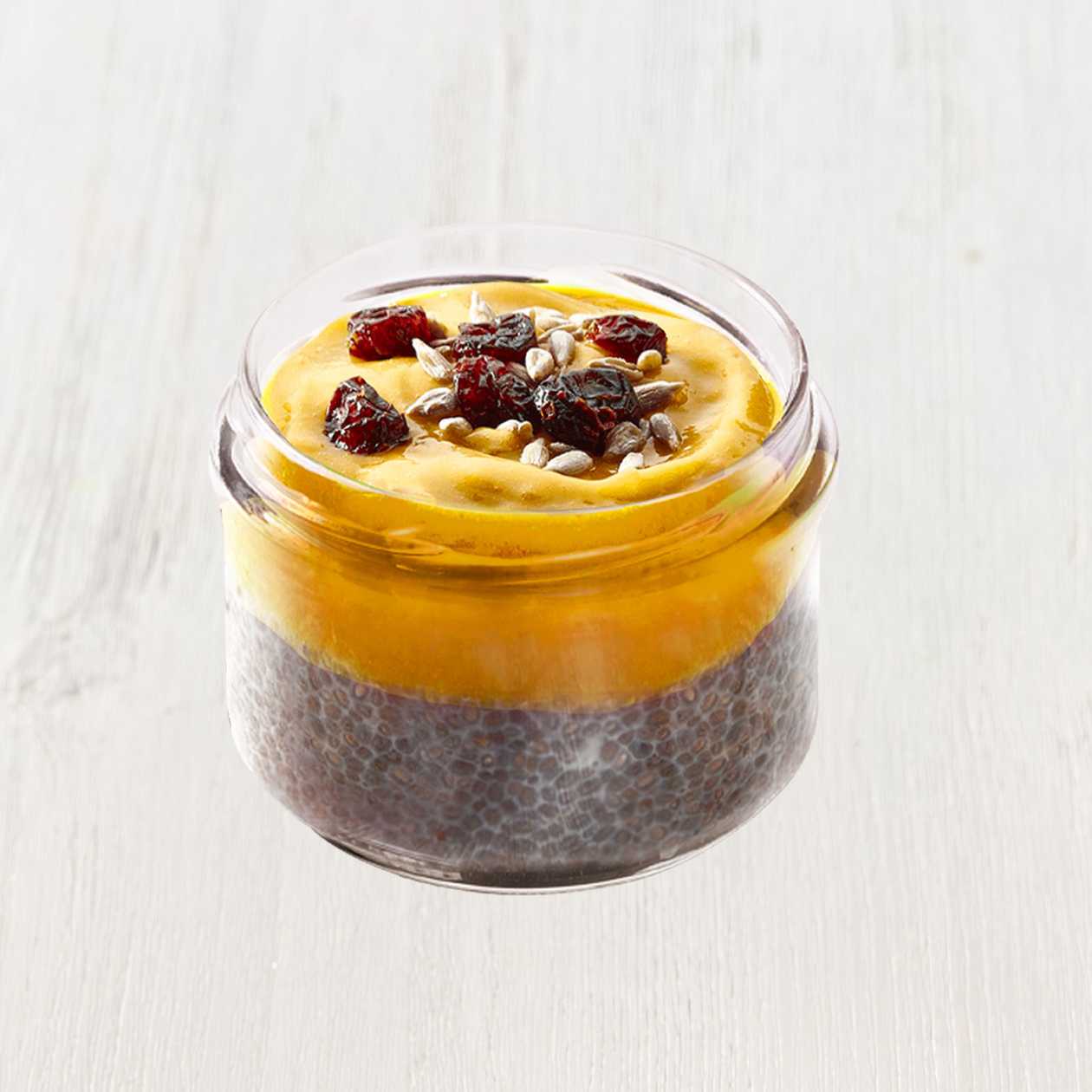 Chia pudding with mango