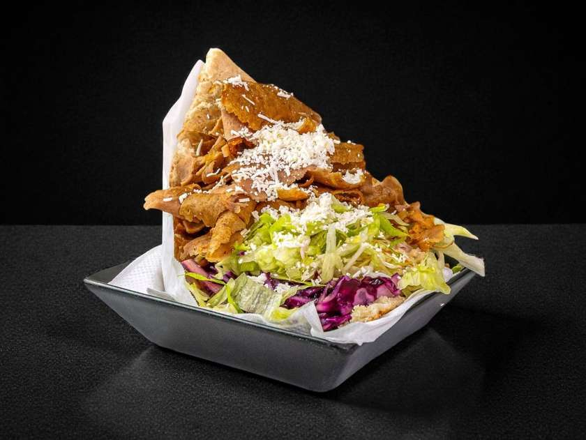 5. Mega Döner se Sýrem