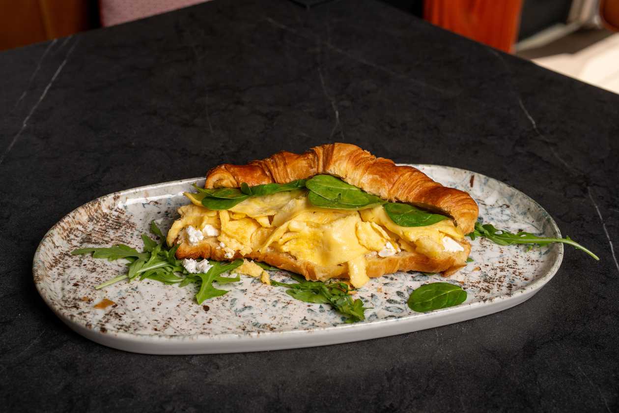 🥐🍳 Spinach & Feta Eggs