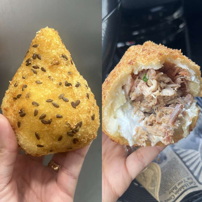 Coxinha de Pernil com Bacon
