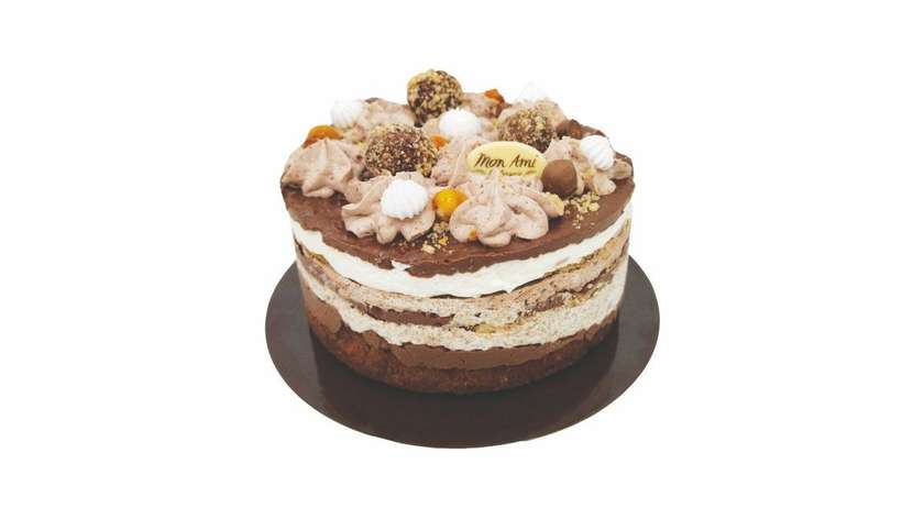 Crispy Hazelnut Cake