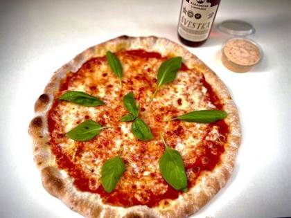 Malá pizza menu