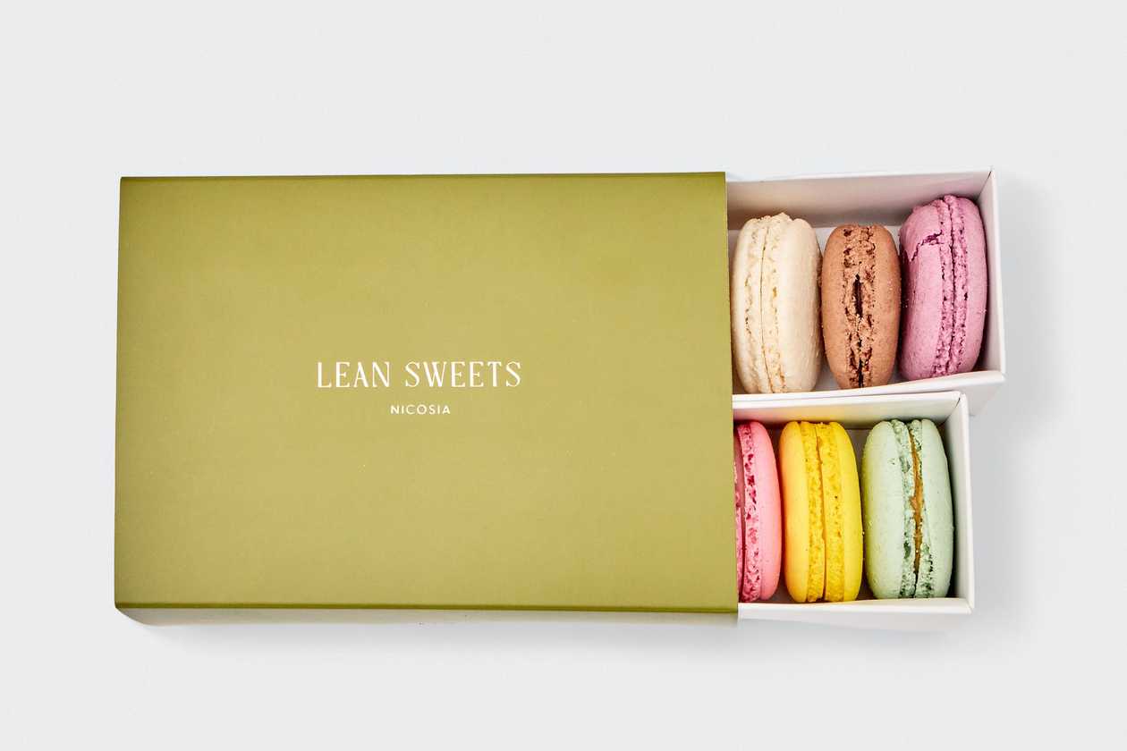 Box For 12 Macarons (Gluten Free)