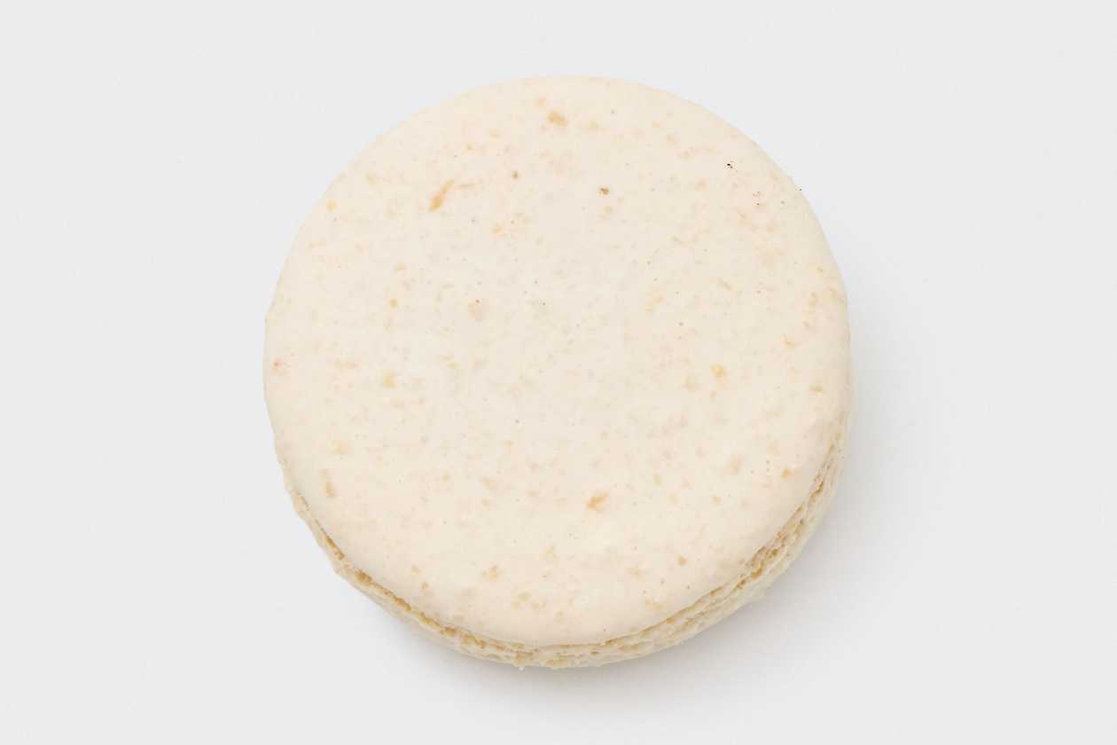 Vanilla Macaron (Gluten Free)