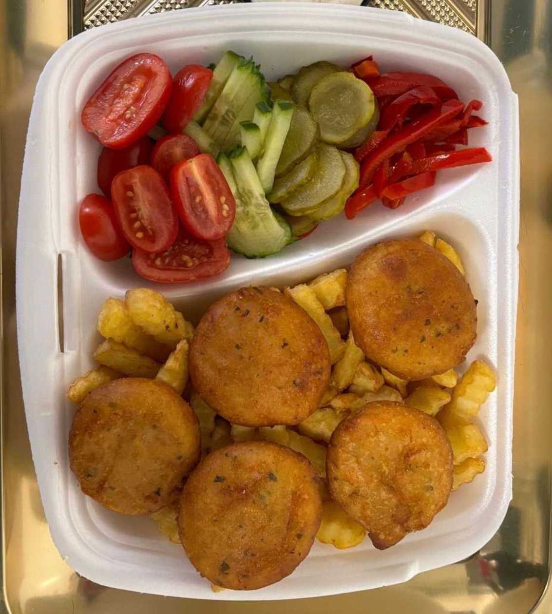 Falafelių lėkštė