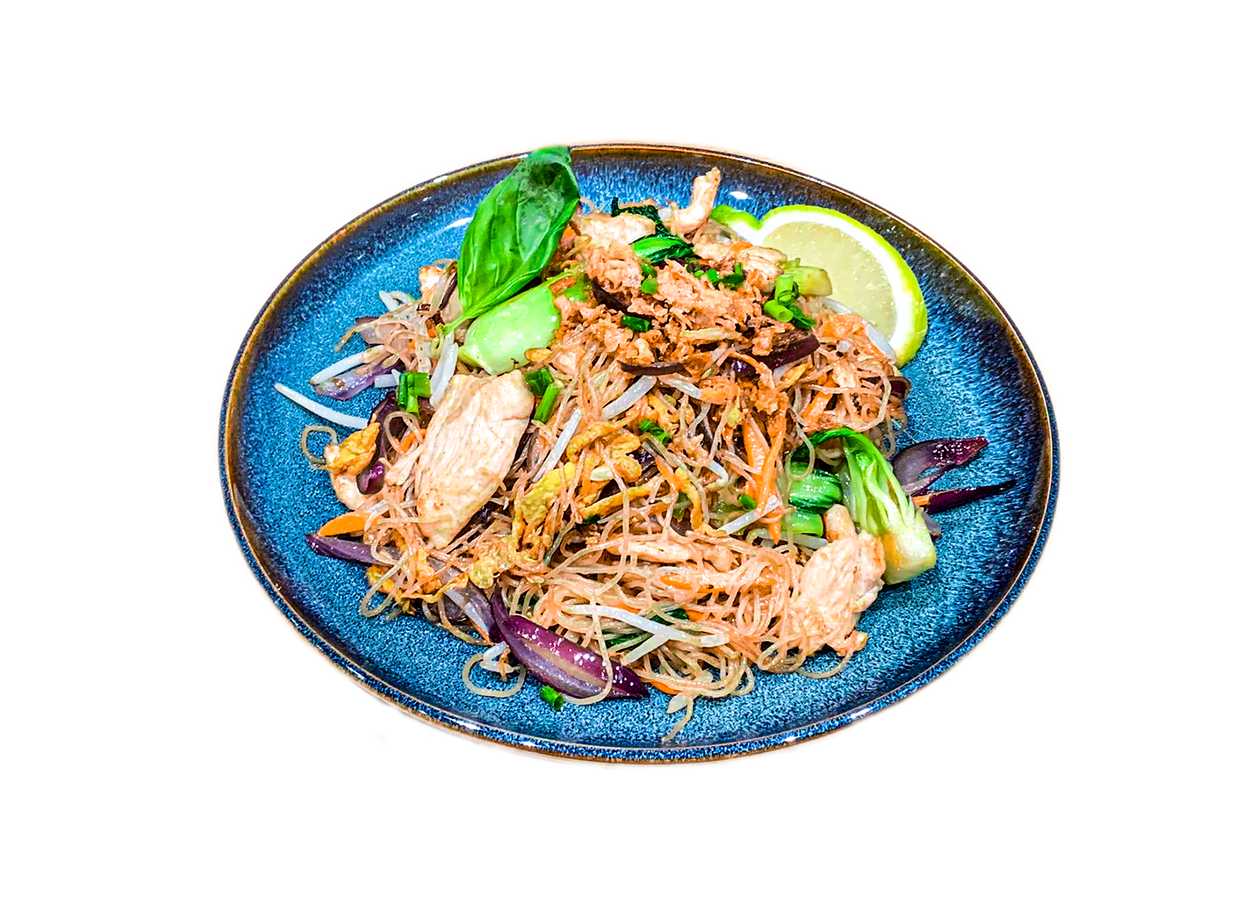 UPM1 Chicken Pad Mee Korat