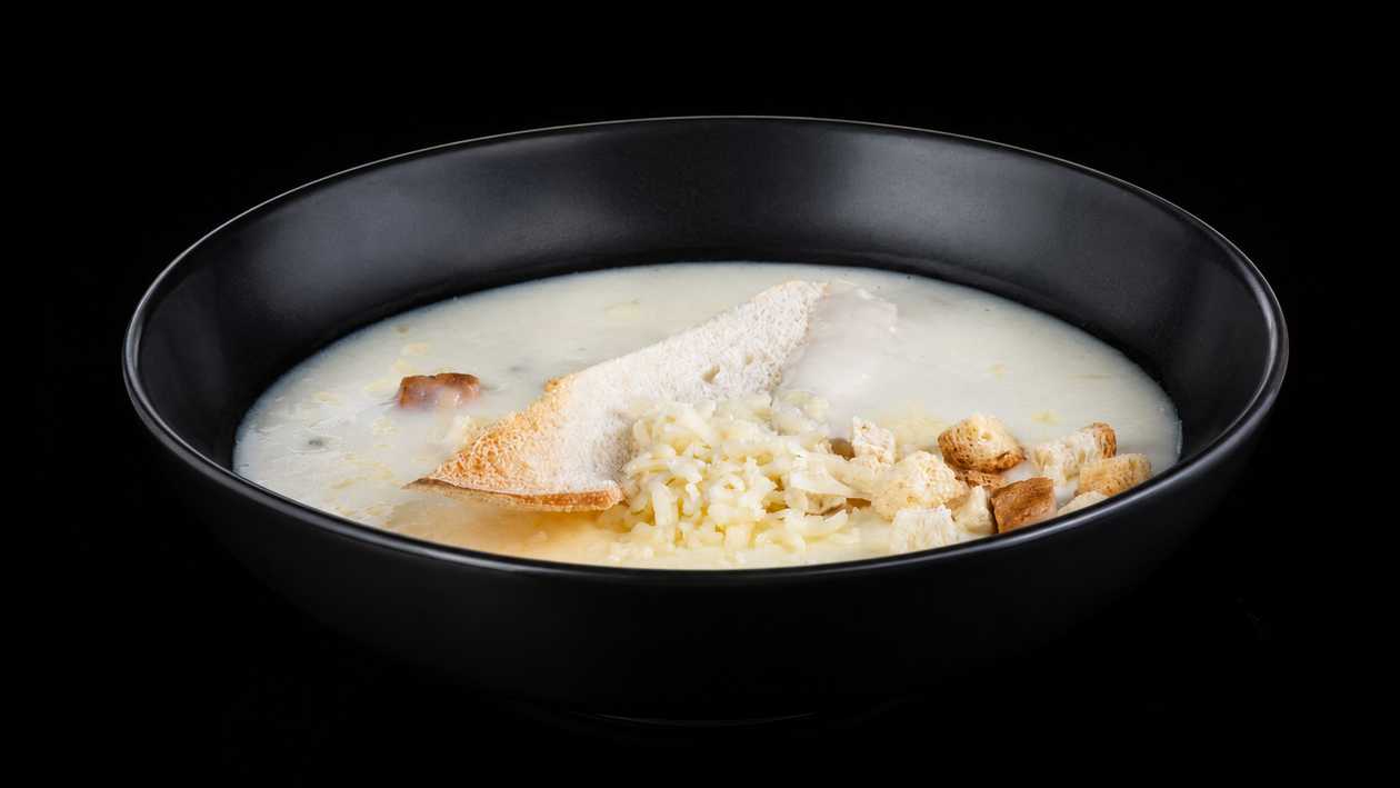 Creamy cheese soup