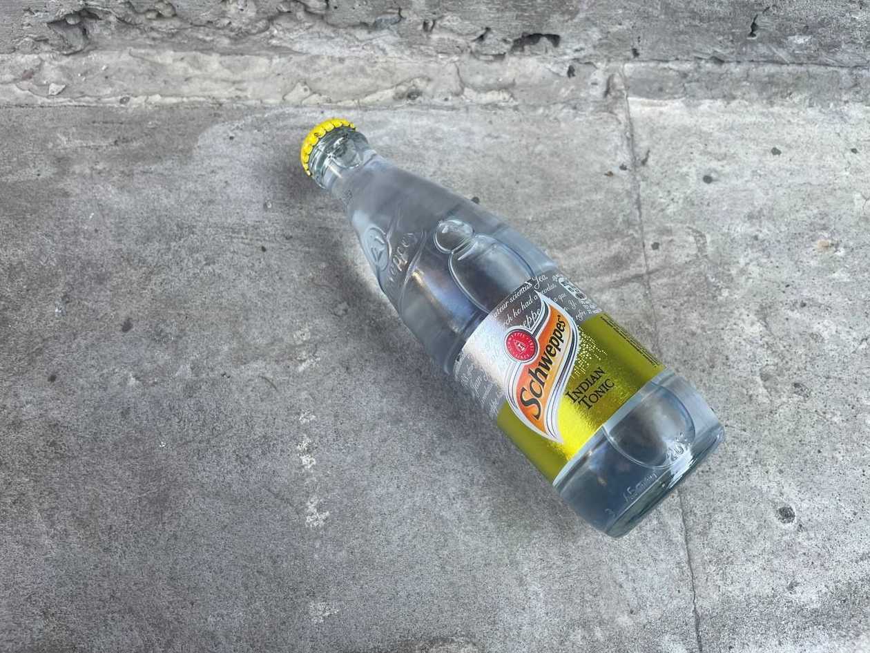Tonic Schweppes