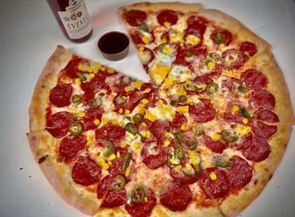 Velká pizza menu