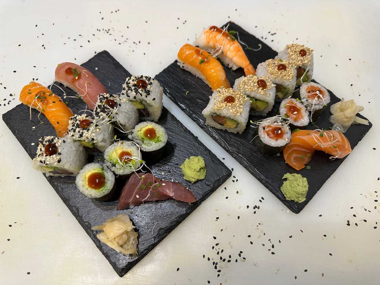 🎁 2x1 - Classic Sushi 10 Peças