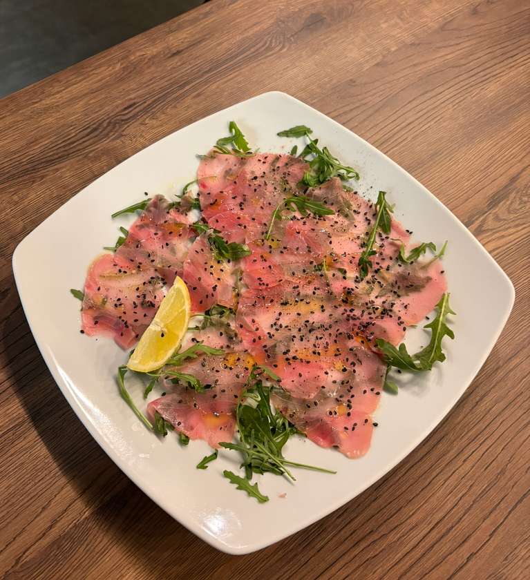 Carpaccio di tonno