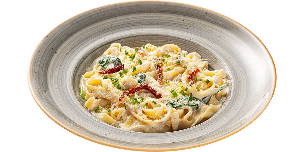 Makaronai su ricotta sūriu