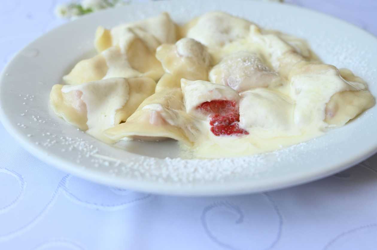 Strawberry Pierogi with Sour Cream and Sugar