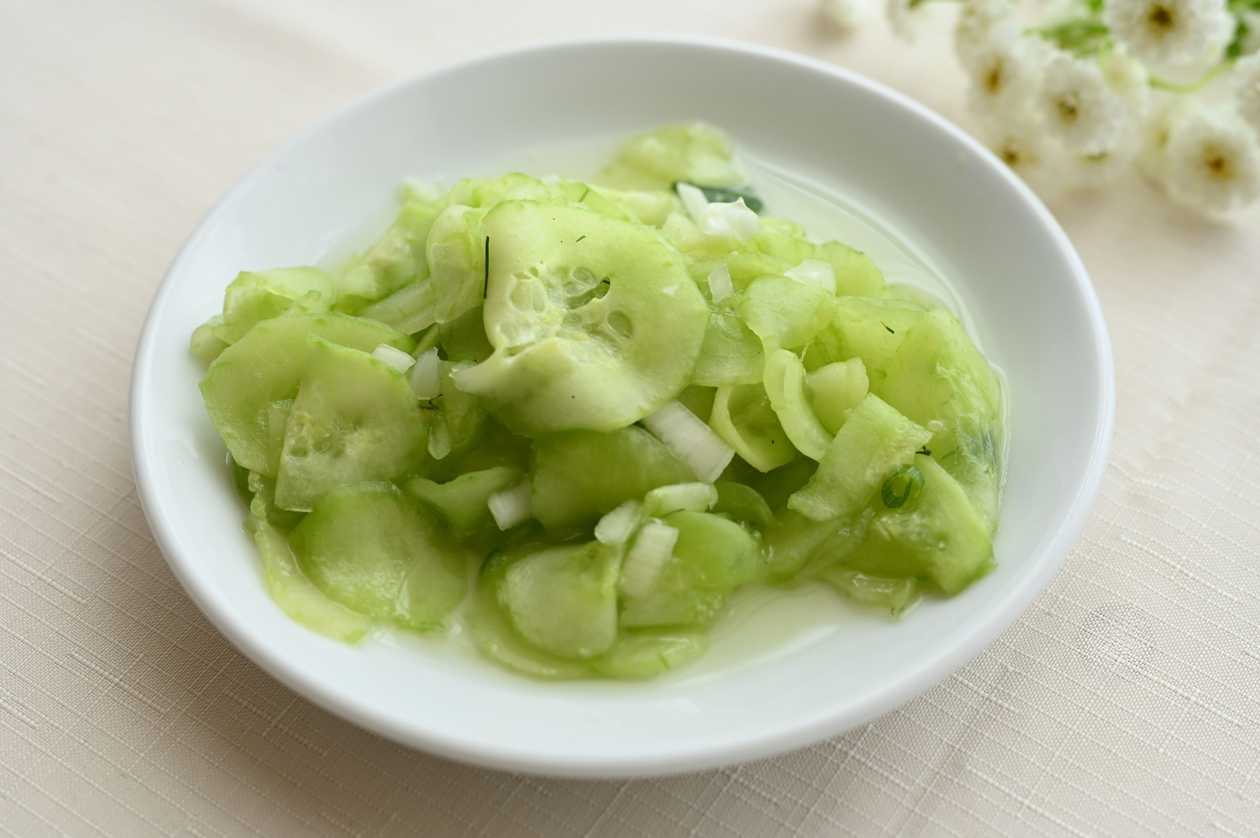 Cucumber Salad with Sour Cream (Mizeria)