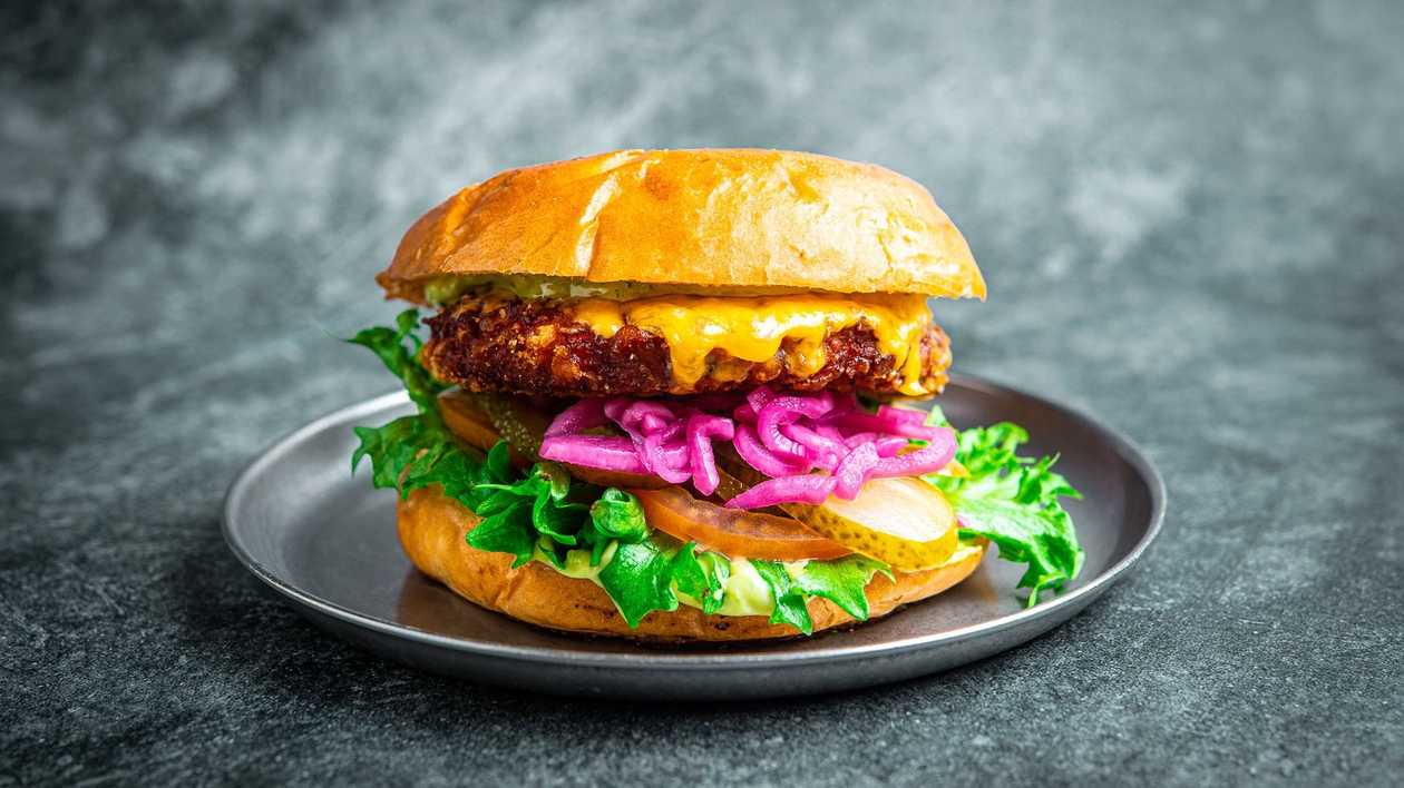 Krõbekana juustuburger (Burger Kitchen)
