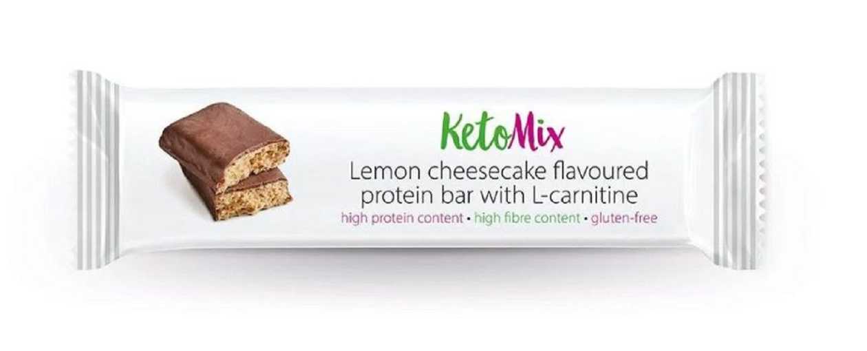 Protein bar with lemon cheesecake flavor with L-carnitine