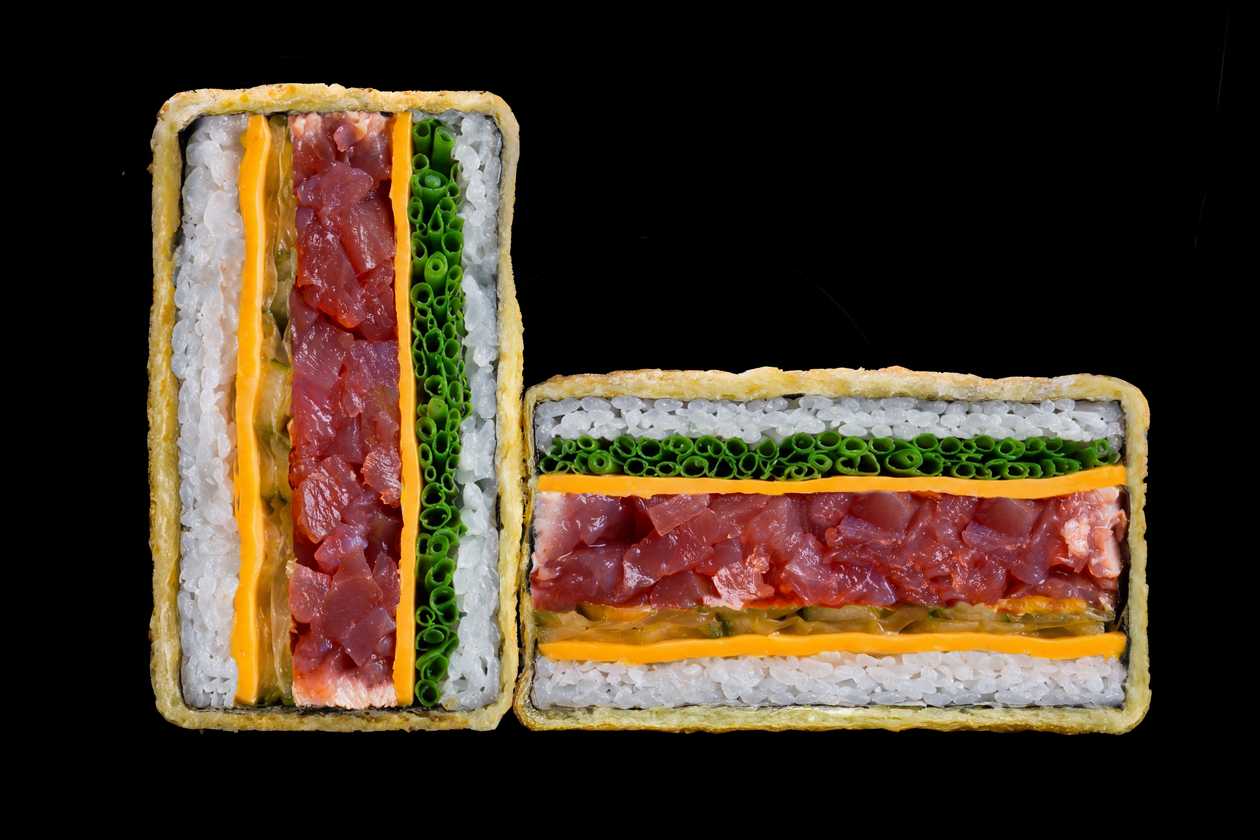 SUSHI BURGER MAGURO