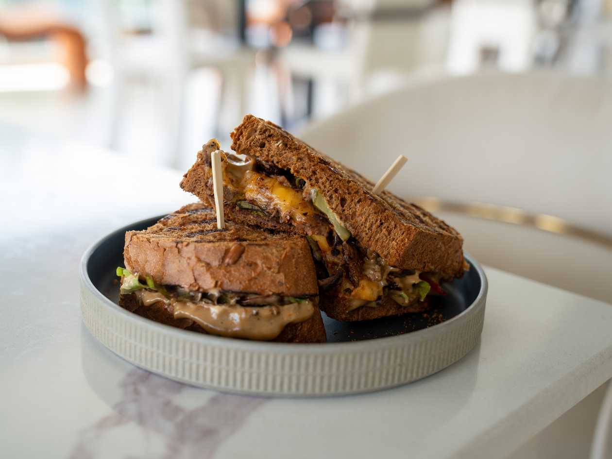 Steak & Cheese Sandwich