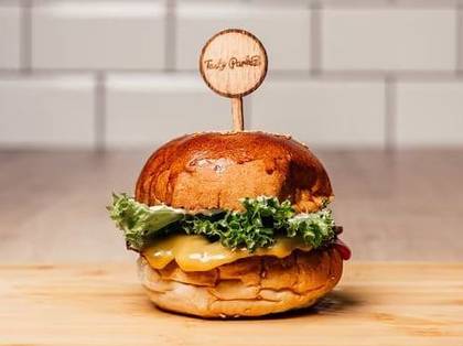 MEDIUM Burger