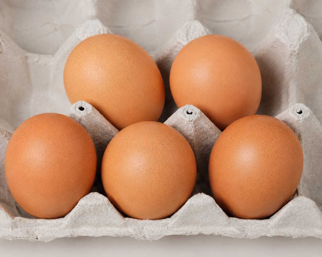 🥚 FRESH FARM EGGS (5)