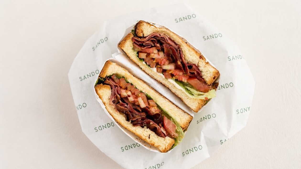 BLT  Sando